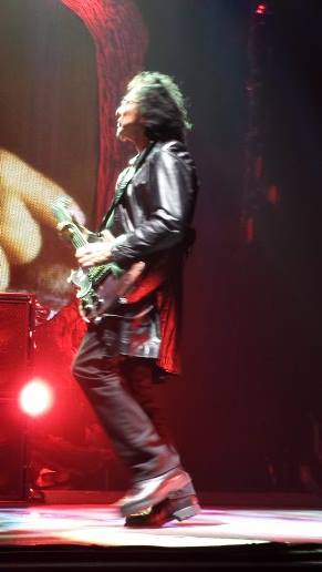 Tony at Westfallenhalle Arena in Dortmund, Germany, 30 November 2013. By Lorraine Parker